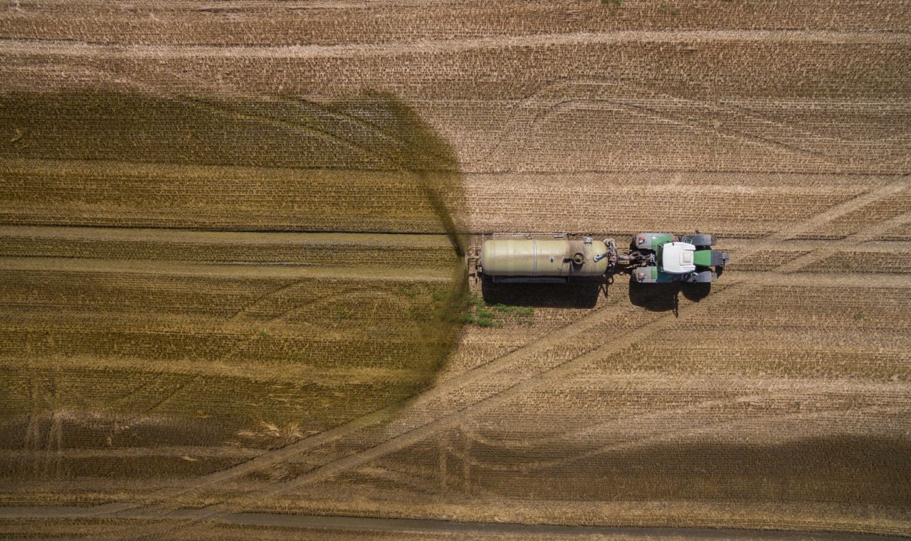 Nutrient management planning decided when and how much slurry to spread on this field with this slurry tank